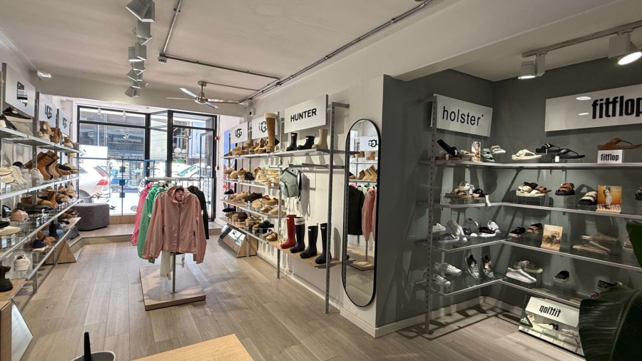 To Let commercial Property for Rent in Zonnebloem Western Cape